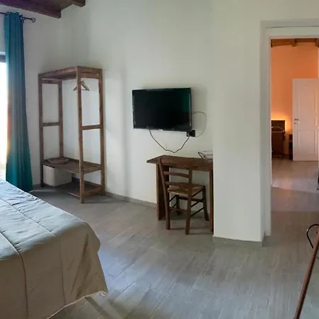 Antica Ii Bed & Breakfast *