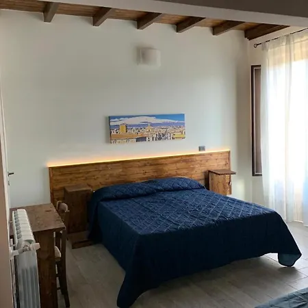 Antica Ii Bed & Breakfast *